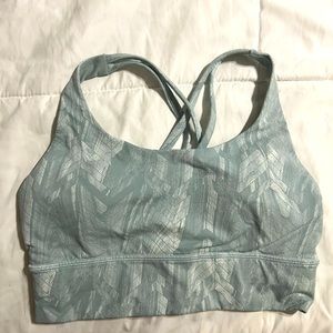 Lululemon sports bra